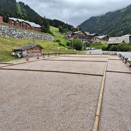 Joli Dans Avec Terrasse - Jean D'aulps - Proche Morzine - 6 Personnes - Lilou Daire Saint-Jean-dʼAulps